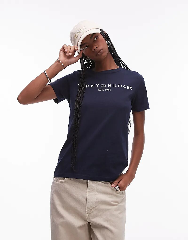 

Футболка с круглым вырезом и логотипом темно-синего цвета Tommy Hilfiger