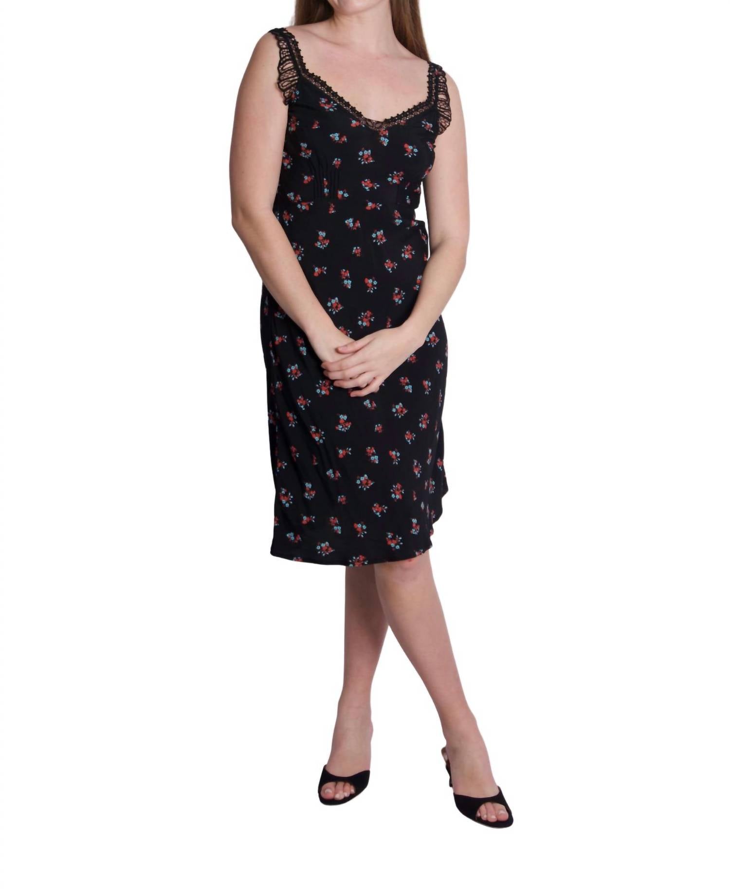 

Платье Lisa черное A.P.C.