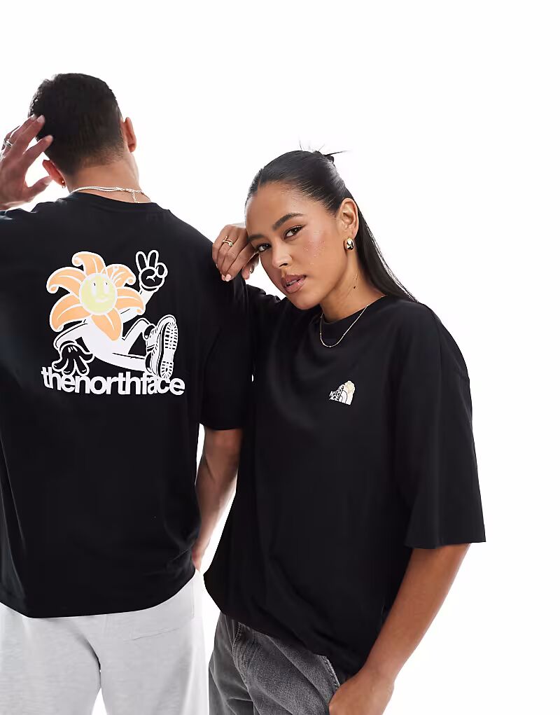 

Футболка оверсайз с принтом North Face Blossom черного цвета эксклюзивно для ASOS The North Face
