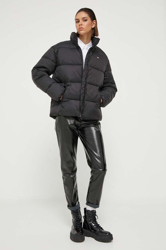 

Куртка Tommy Jeans, черный