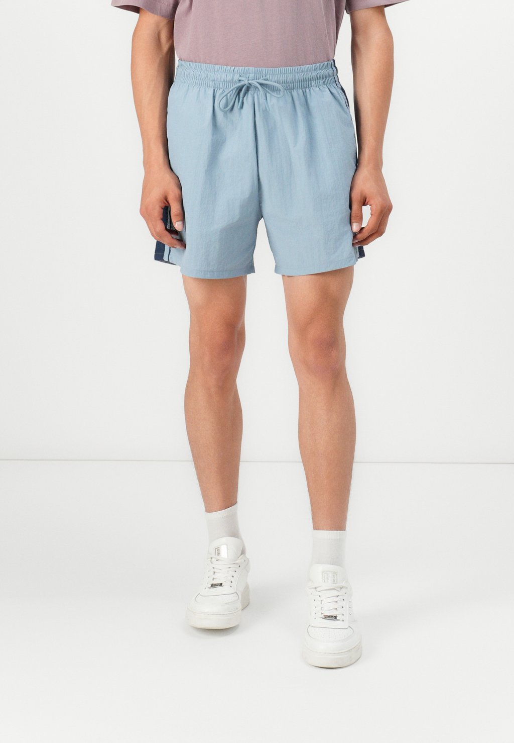 

Шорты RELAXED SHORT Abercrombie & Fitch, темно-синий