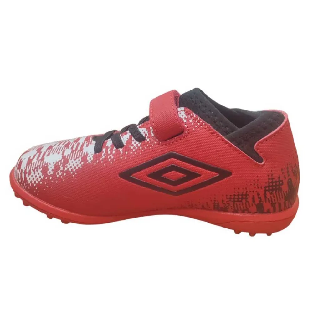

Футбольные бутсы Umbro Formation II TF, красный