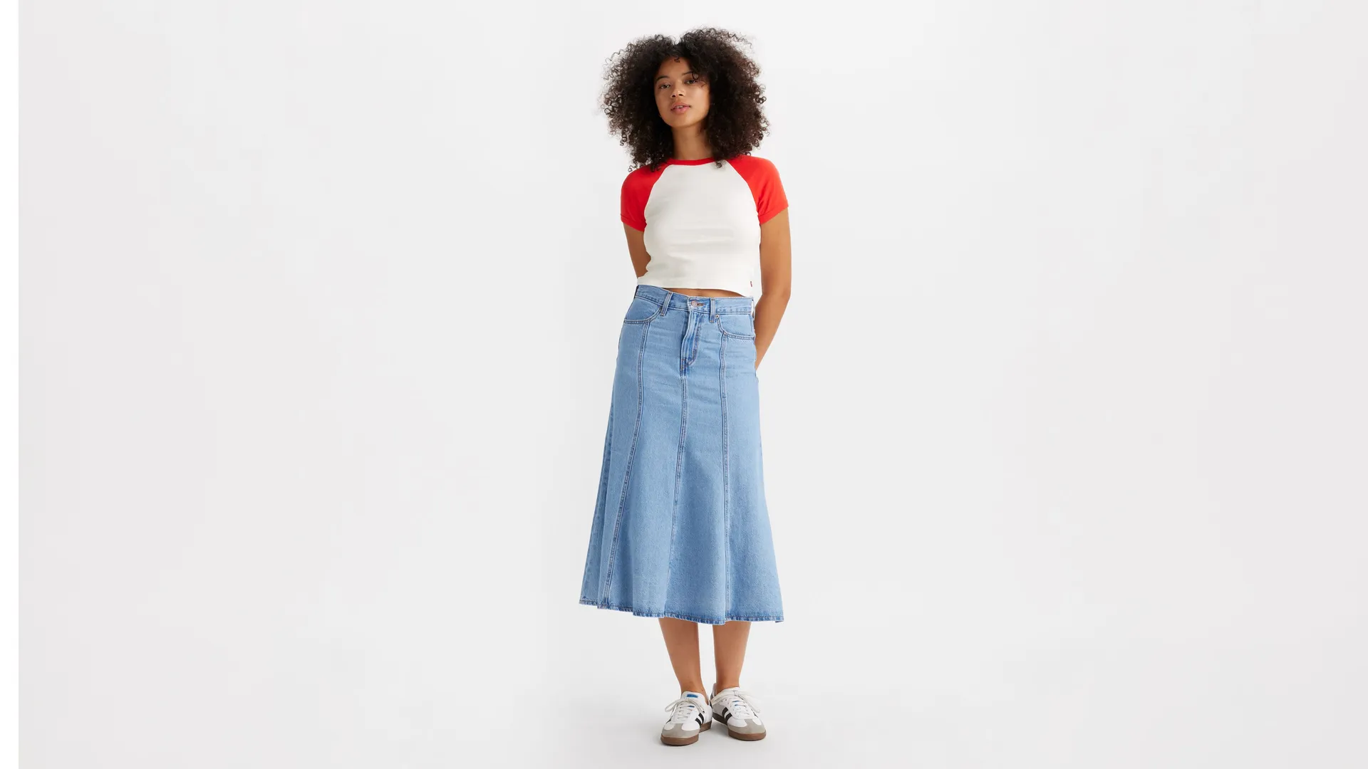 

Приталенная и расклешенная юбка Levi's, цвет I Will - Medium Wash