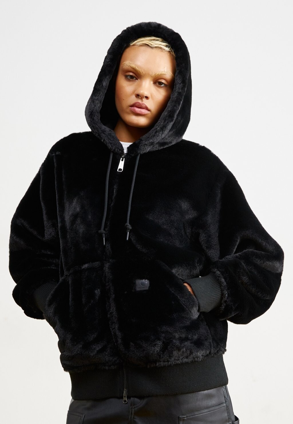

Зимняя куртка ACTIVE JACKET Carhartt WIP, черный