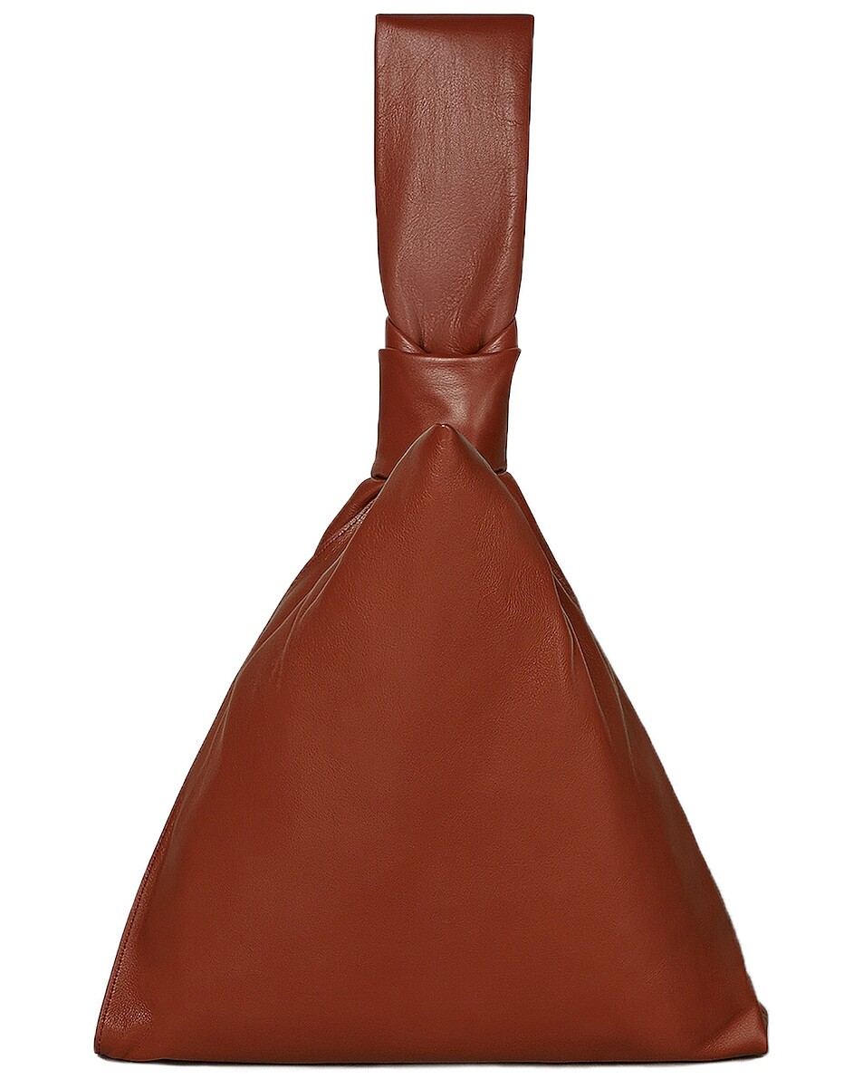 

Сумка Bottega Veneta Leather Knot, цвет Rust & Gold