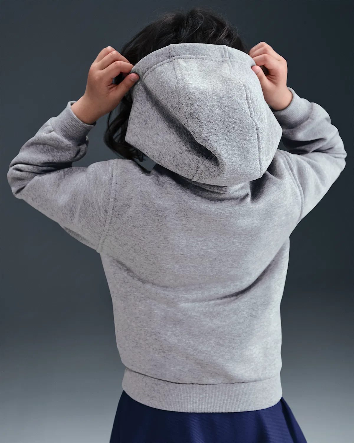 Детская худи Nike Sportswear Club Fleece, Dark Grey Heather/Game Royal — фото 4