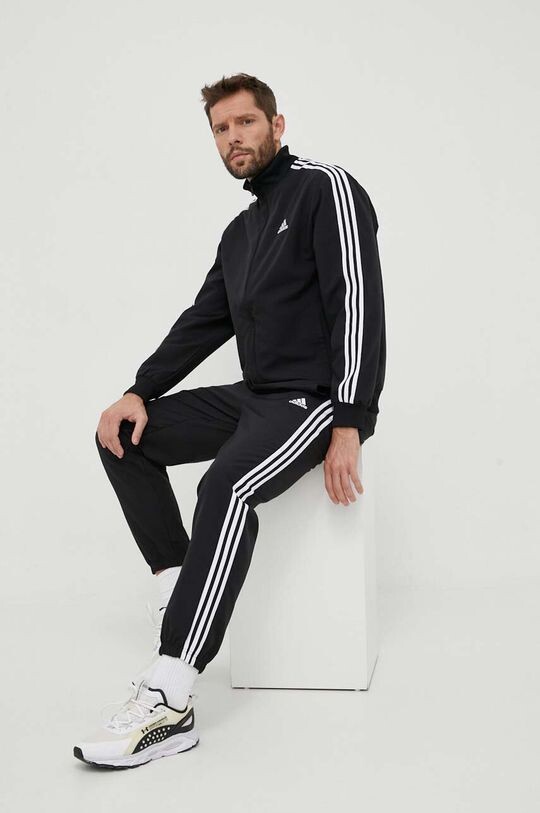 

Спортивный костюм Adidas adidas, черный