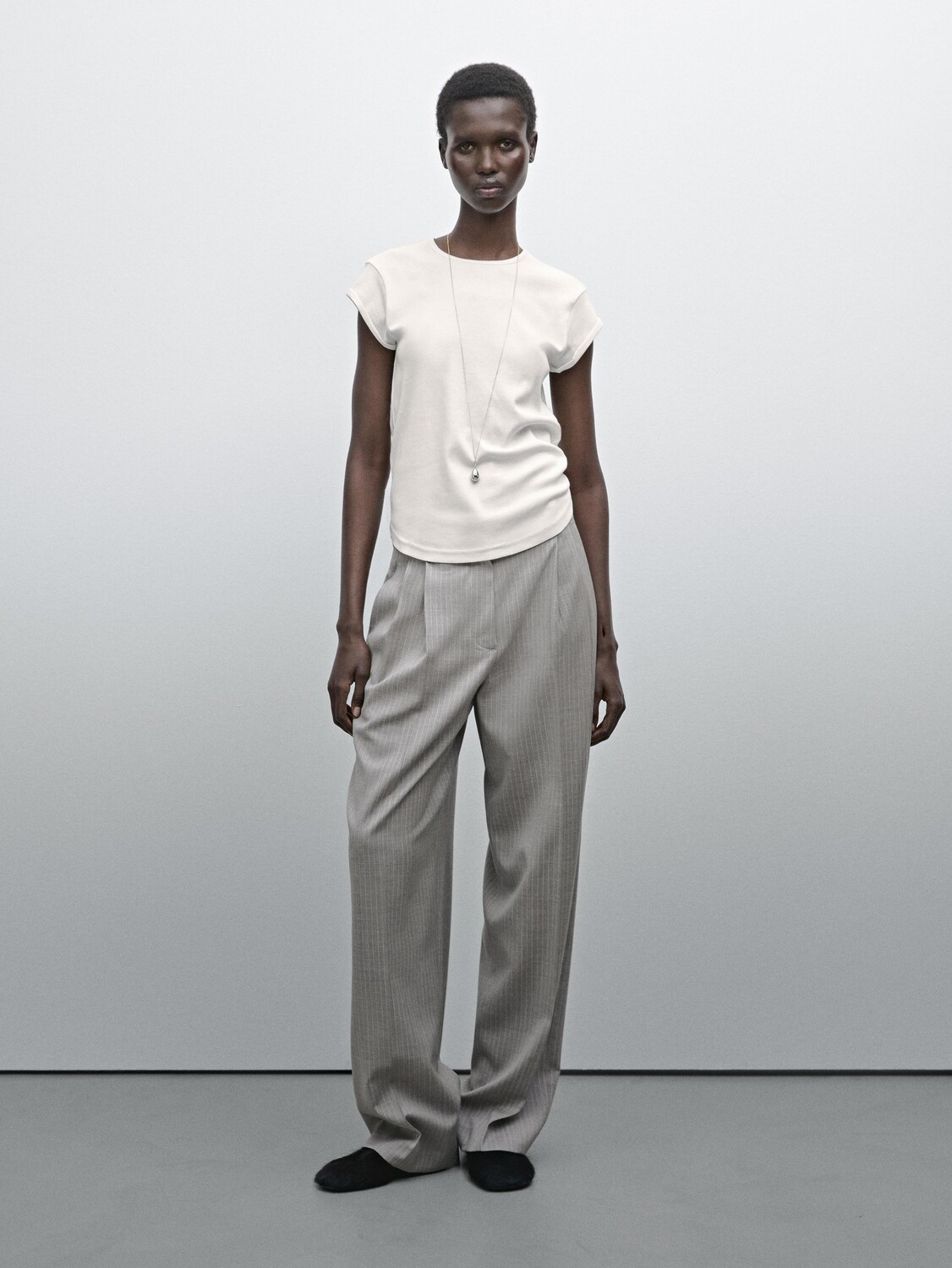 

Футболка из 100% хлопка с закругленным краем Massimo Dutti, бежевый