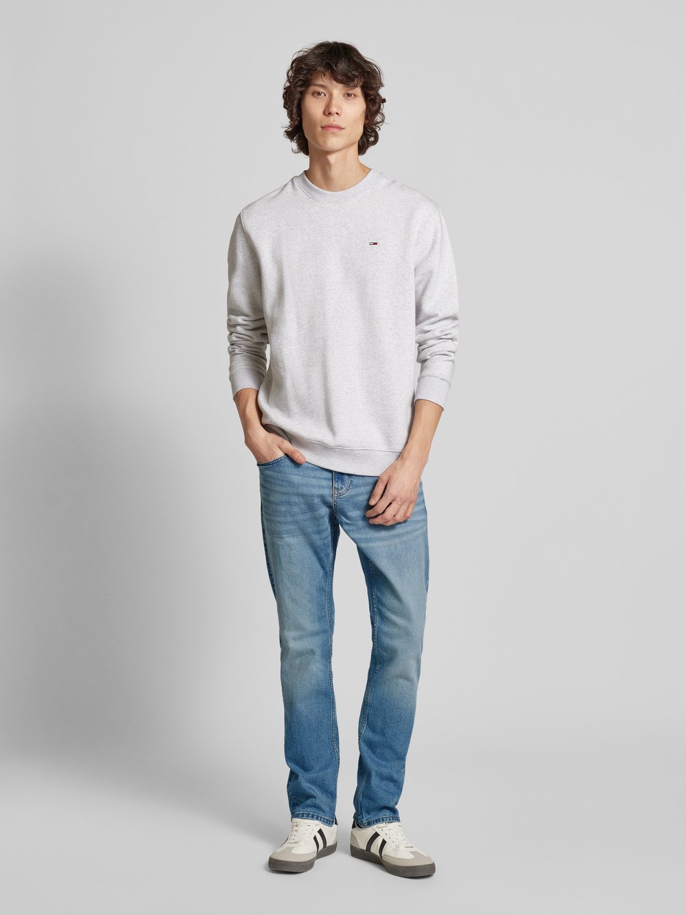 

Джинсы облегающего кроя с пятью карманами, модель «SCANTON» Tommy Jeans, светло-голубой
