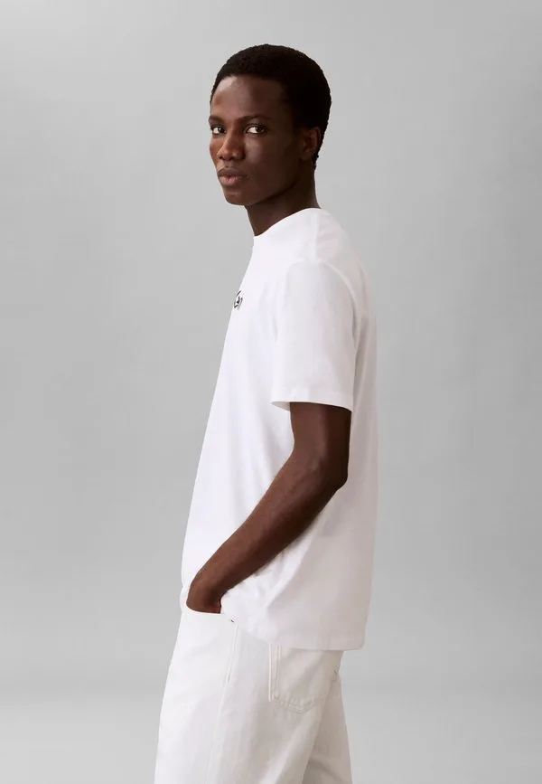 Футболка с графическим принтом в спортивном стиле Calvin Klein, Bright White — фото 4