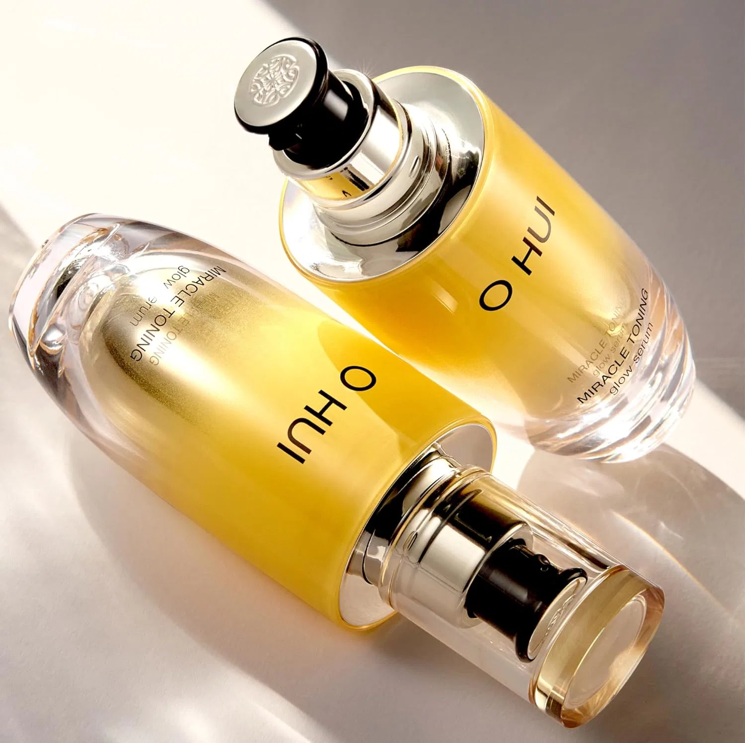 Сыворотка тонирующая Ohui Miracle Toning Glow Serum с витамином C, 50 мл — фото 4