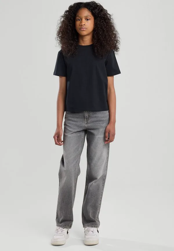 Джинсы свободного кроя ирвайн America Today, Washed Grey