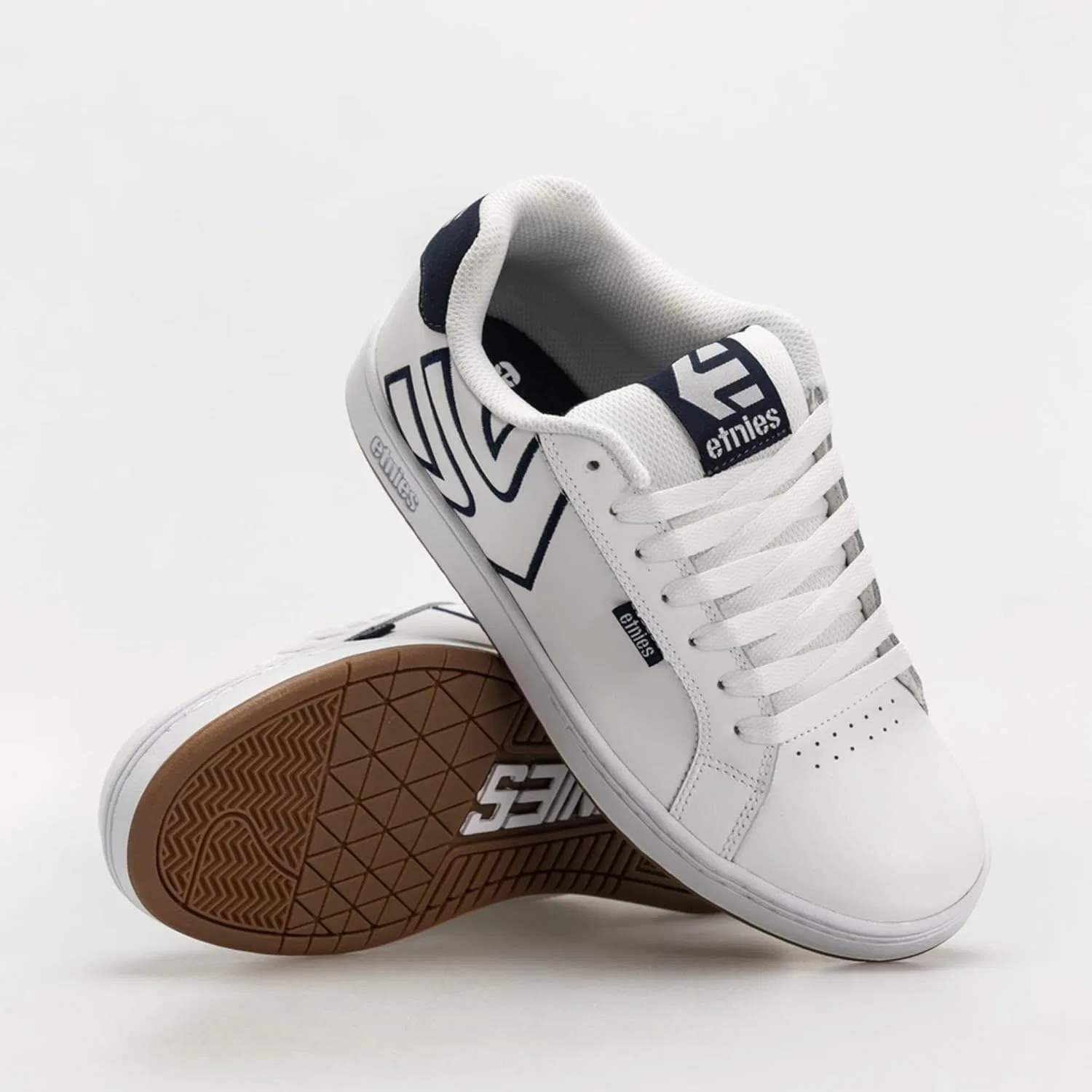 Кроссовки для скейтбординга Etnies Fader, белый/белый/темно-синий — фото 2