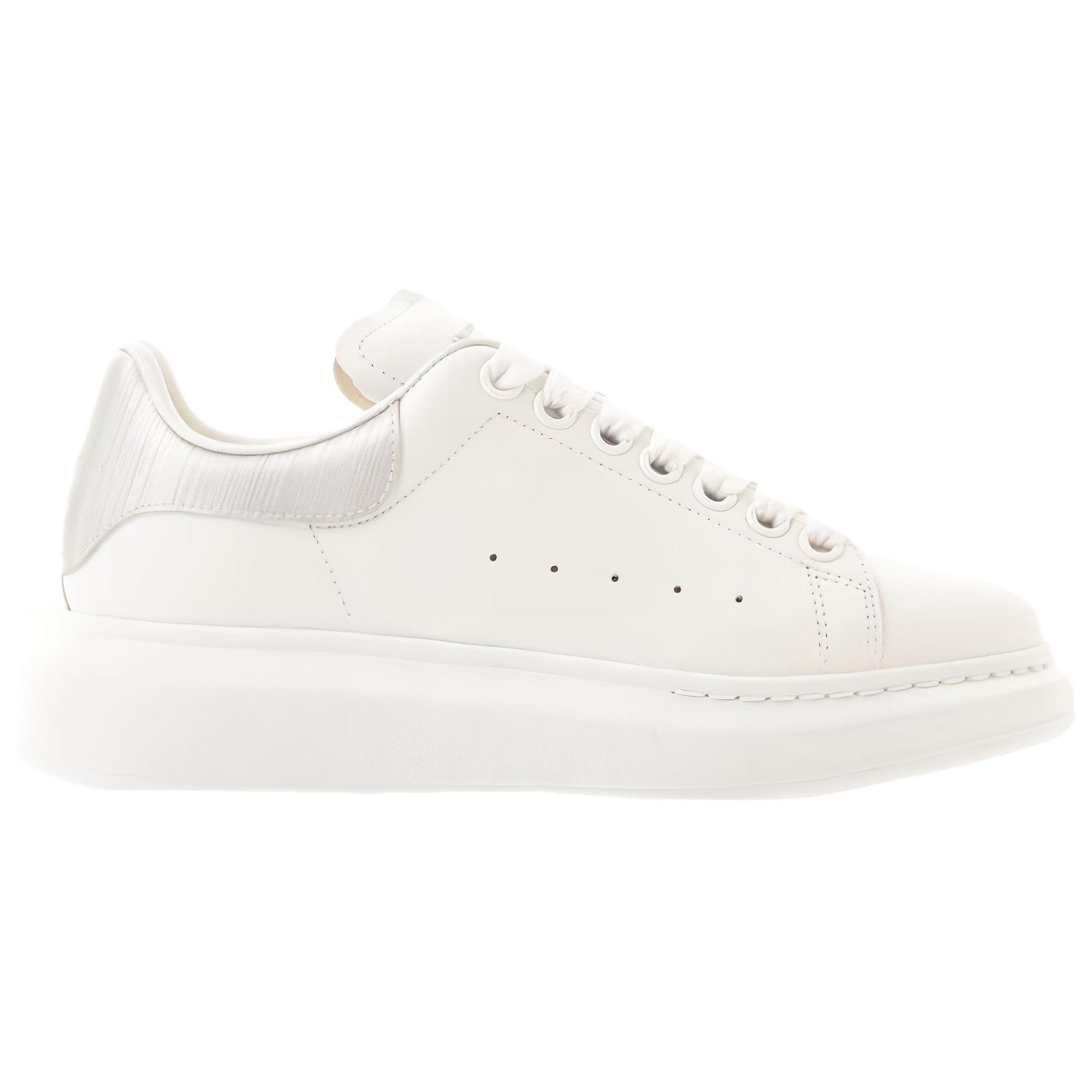 Женские кроссовки оверсайз 'Silver White' Alexander McQueen, бело-серебристые — фото 2