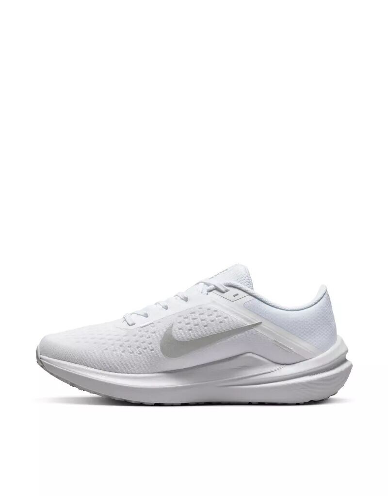 

Бело-серебристые кроссовки Nike Air Winflo 10