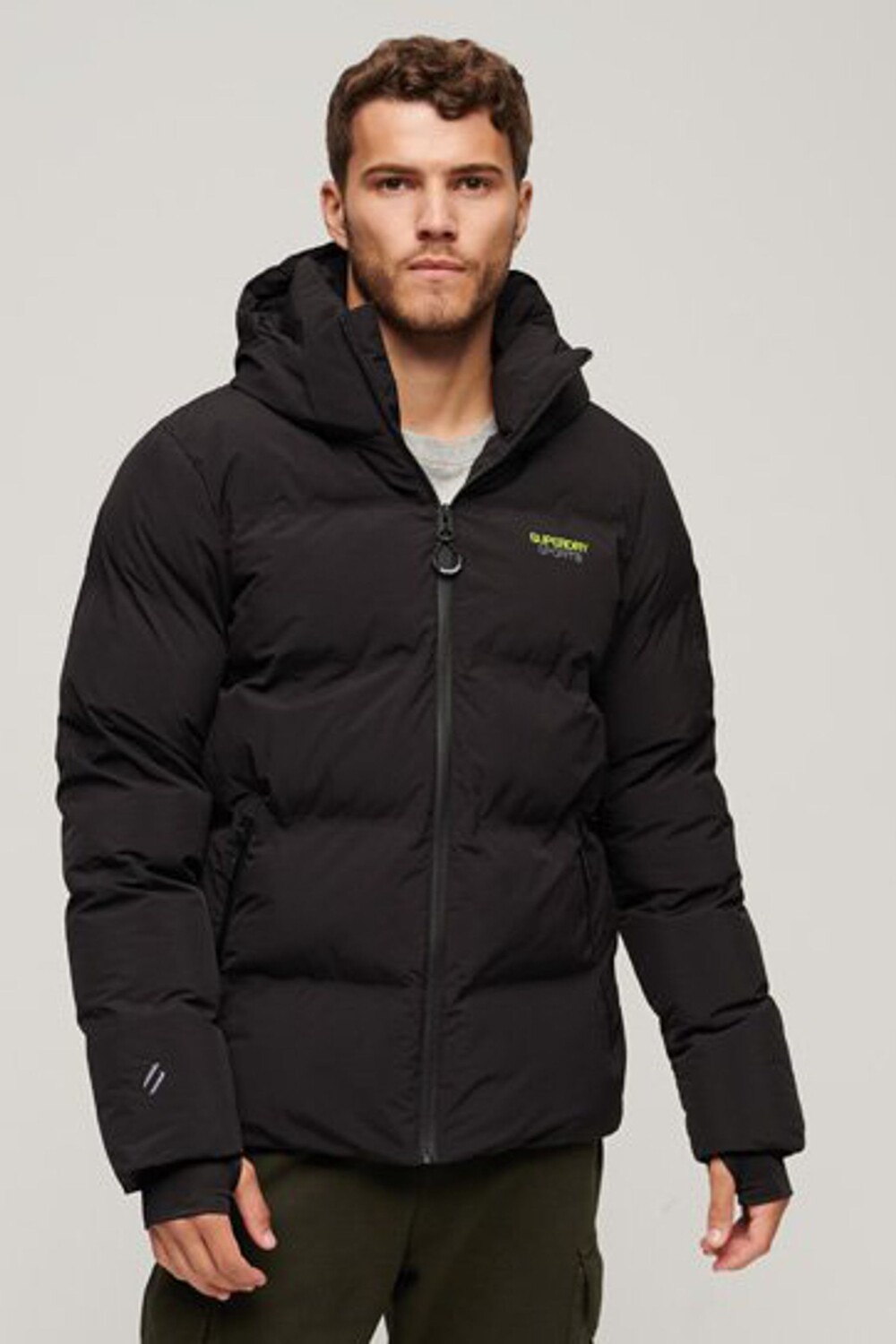

Пуховик свободного кроя с капюшоном Superdry, черный