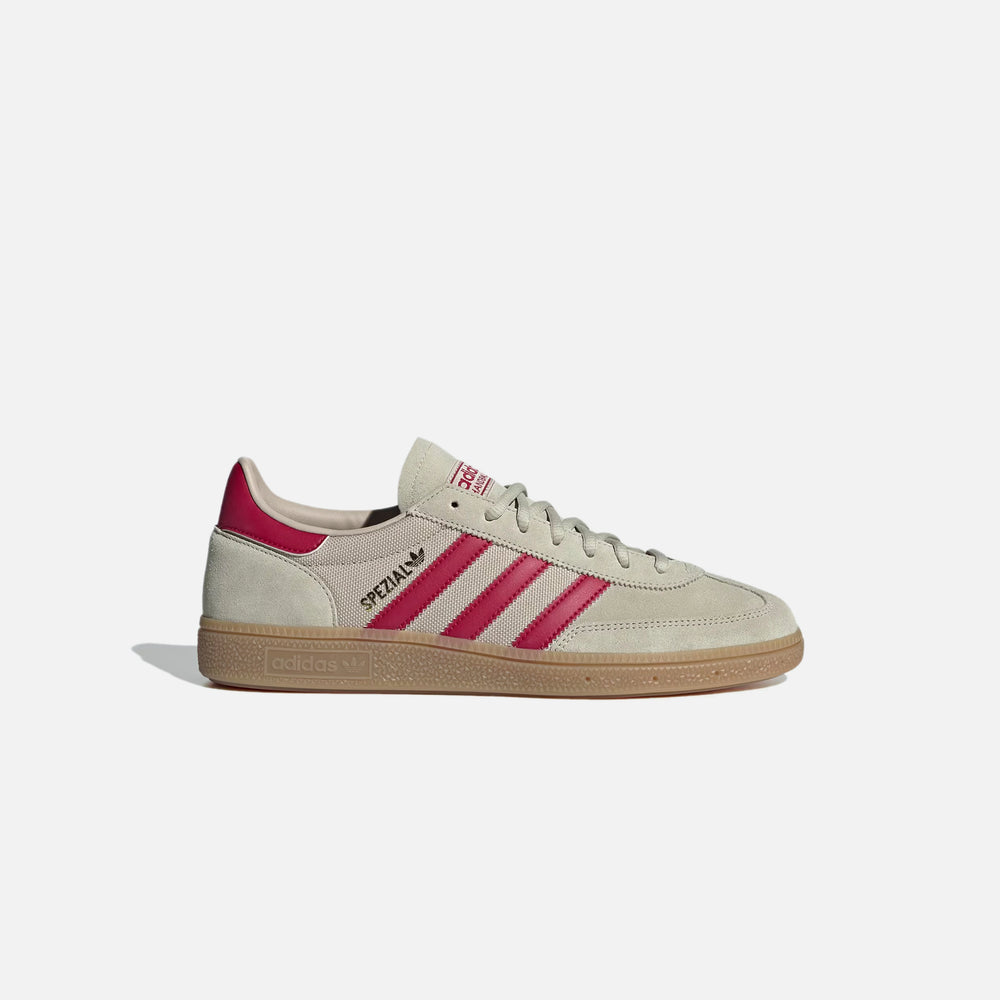 

Кроссовки adidas Handball Spezial, цвет Putty Grey/Team Victory Red