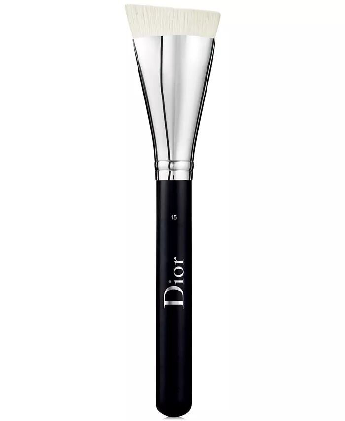 

Кисть для контуринга Backstage № 15 Dior
