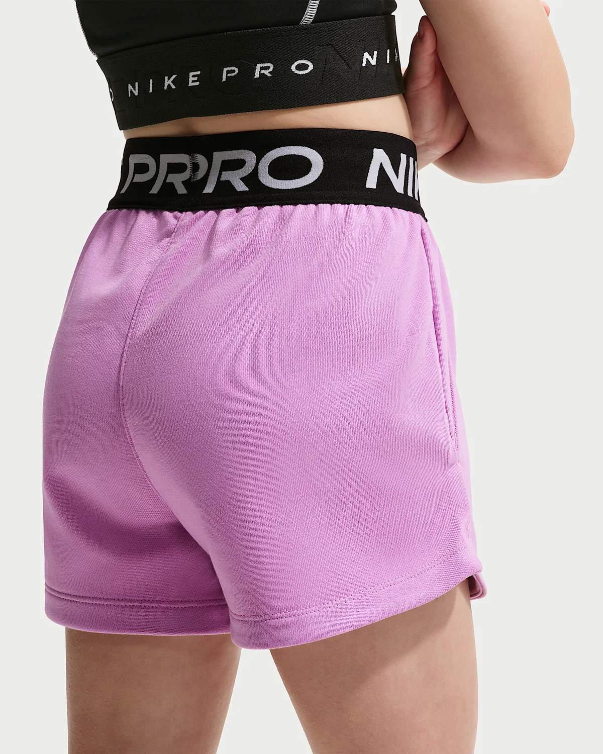 Детские шорты Nike Pro Fleece Dri-FIT для девочек, Light Magenta/Light Magenta/Black/White — фото 3