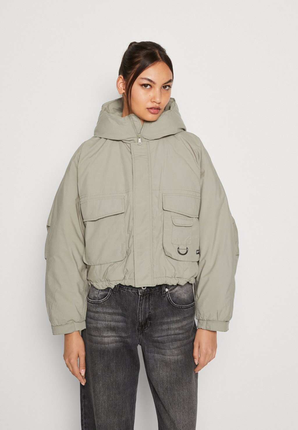 

Зимняя куртка BDG Urban Outfitters, зеленый