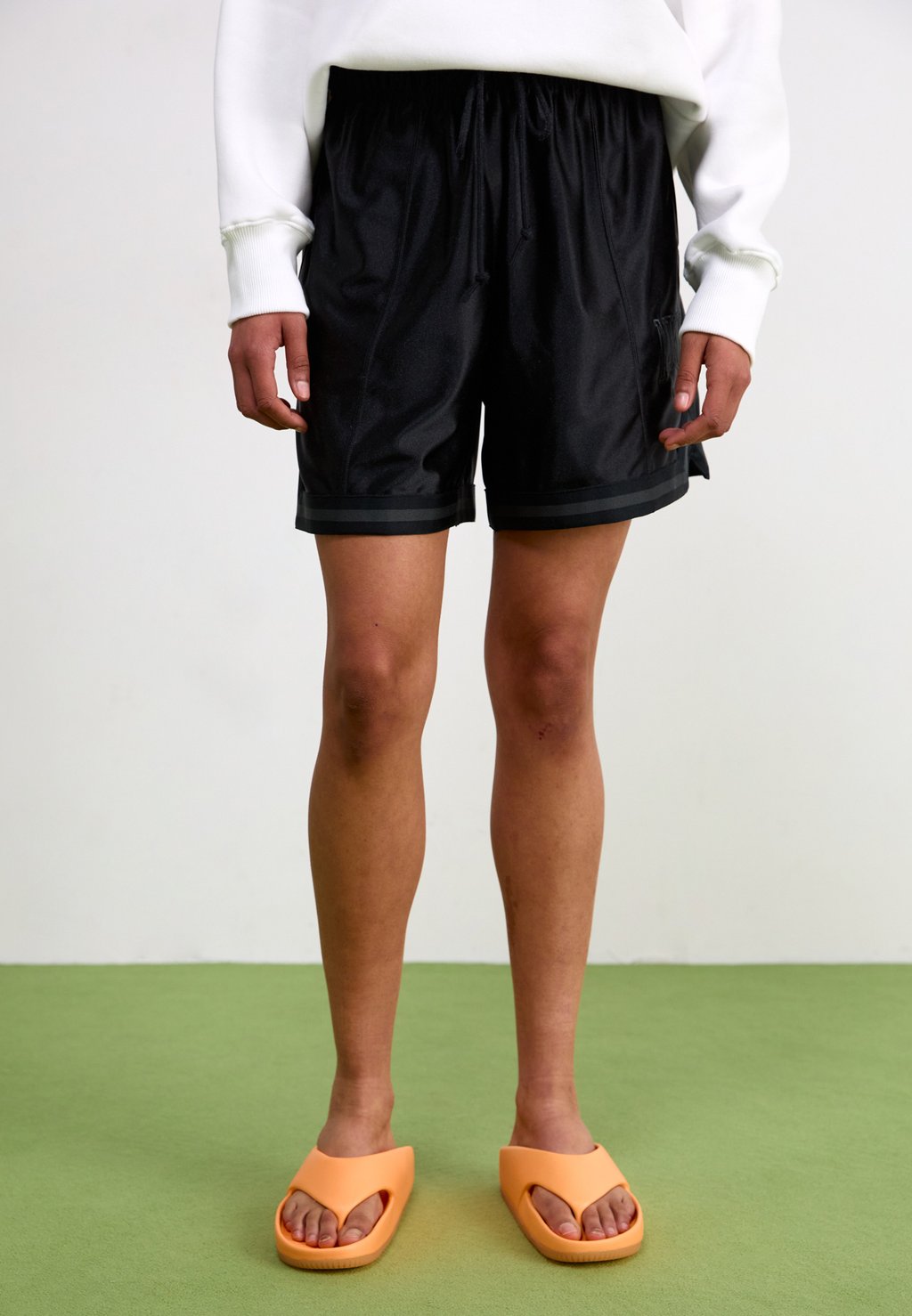 

Шорты STREET - Tracksuit bottoms Nike Sportswear, черный