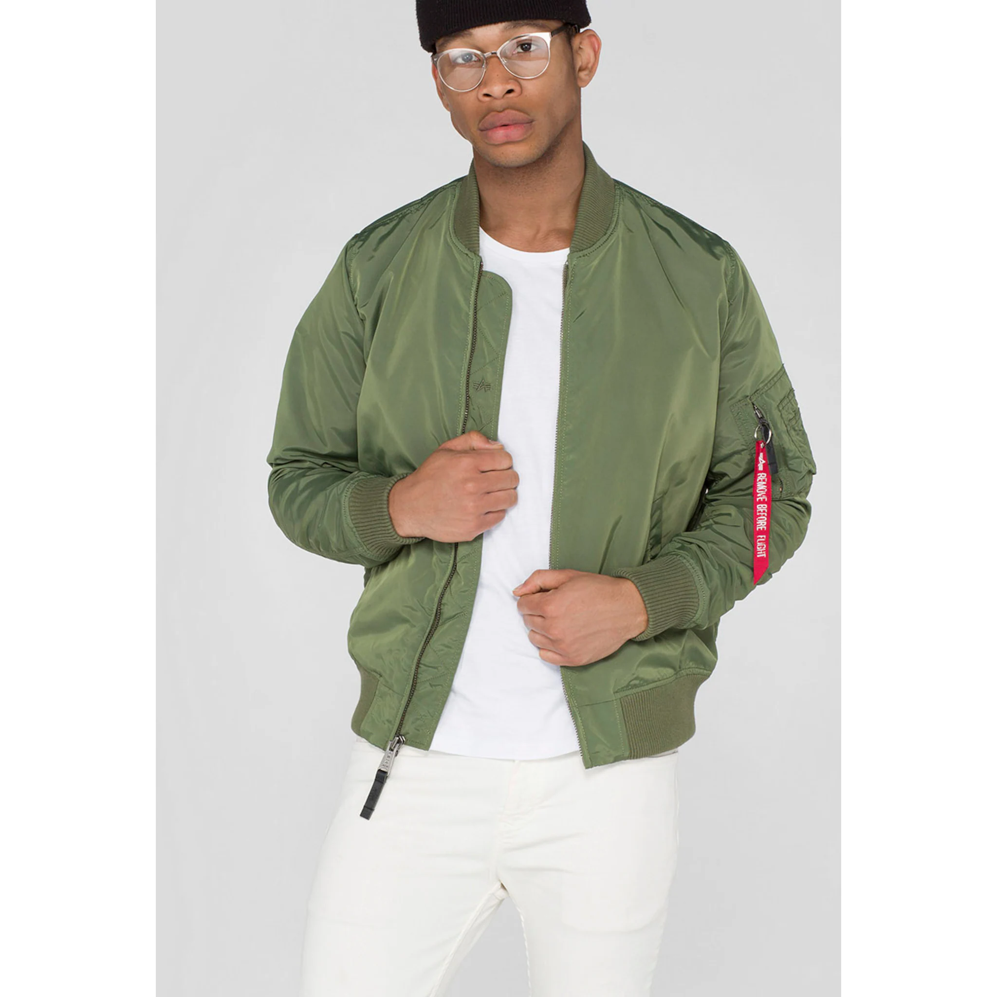 

Куртка-бомбер Alpha Industries "MA-1 TT", зеленый