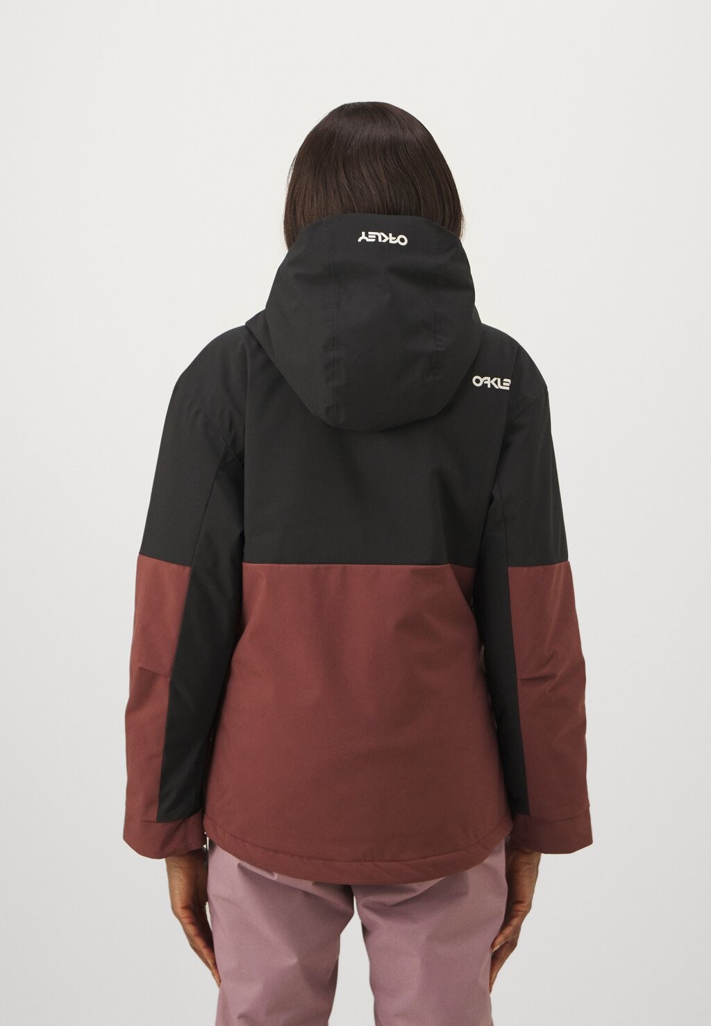 

Куртка для сноуборда TNP TBT INSULATED ANORAK Oakley, черный