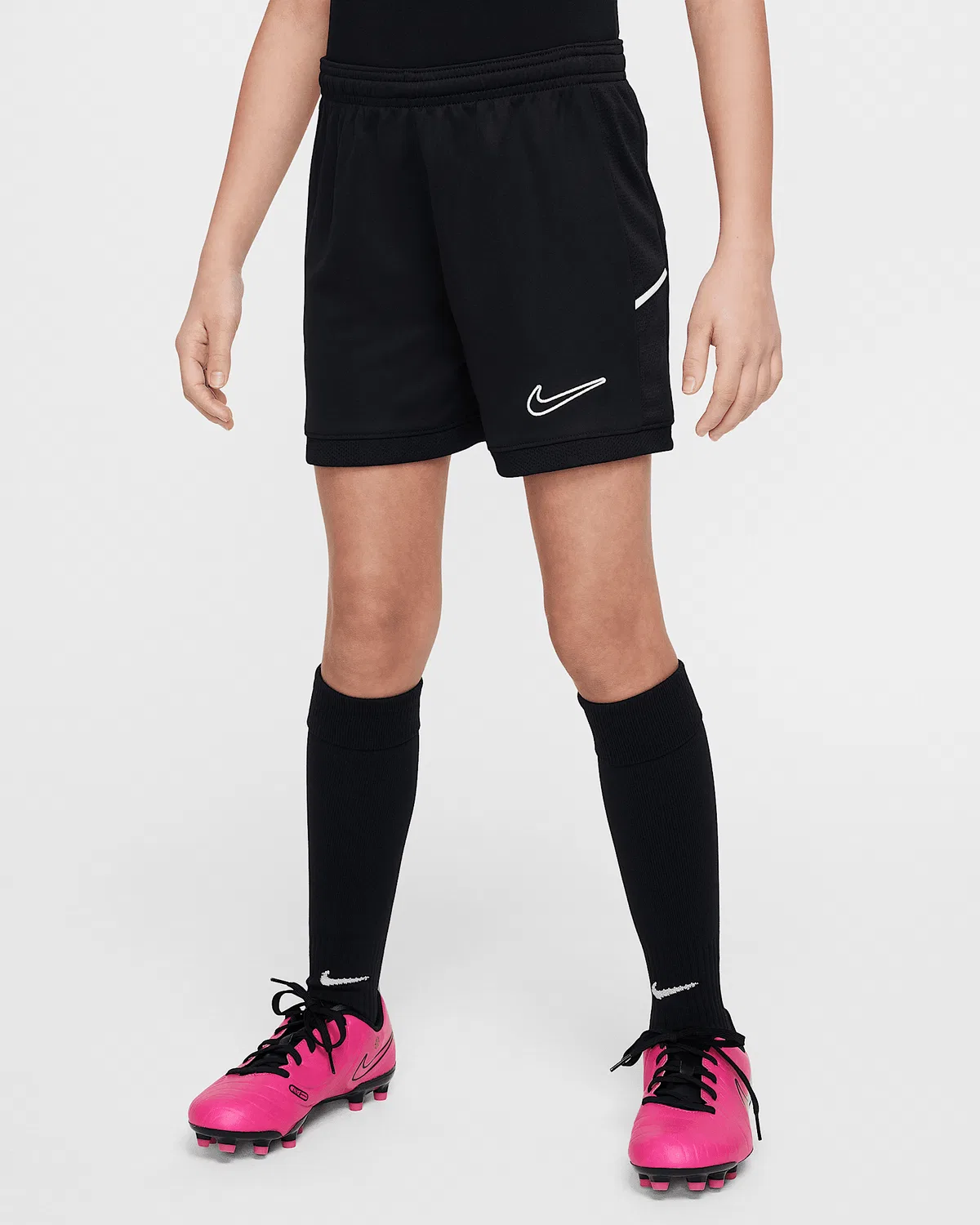 Детские футбольные шорты Nike Academy Dri-FIT 4", Black/Black/White