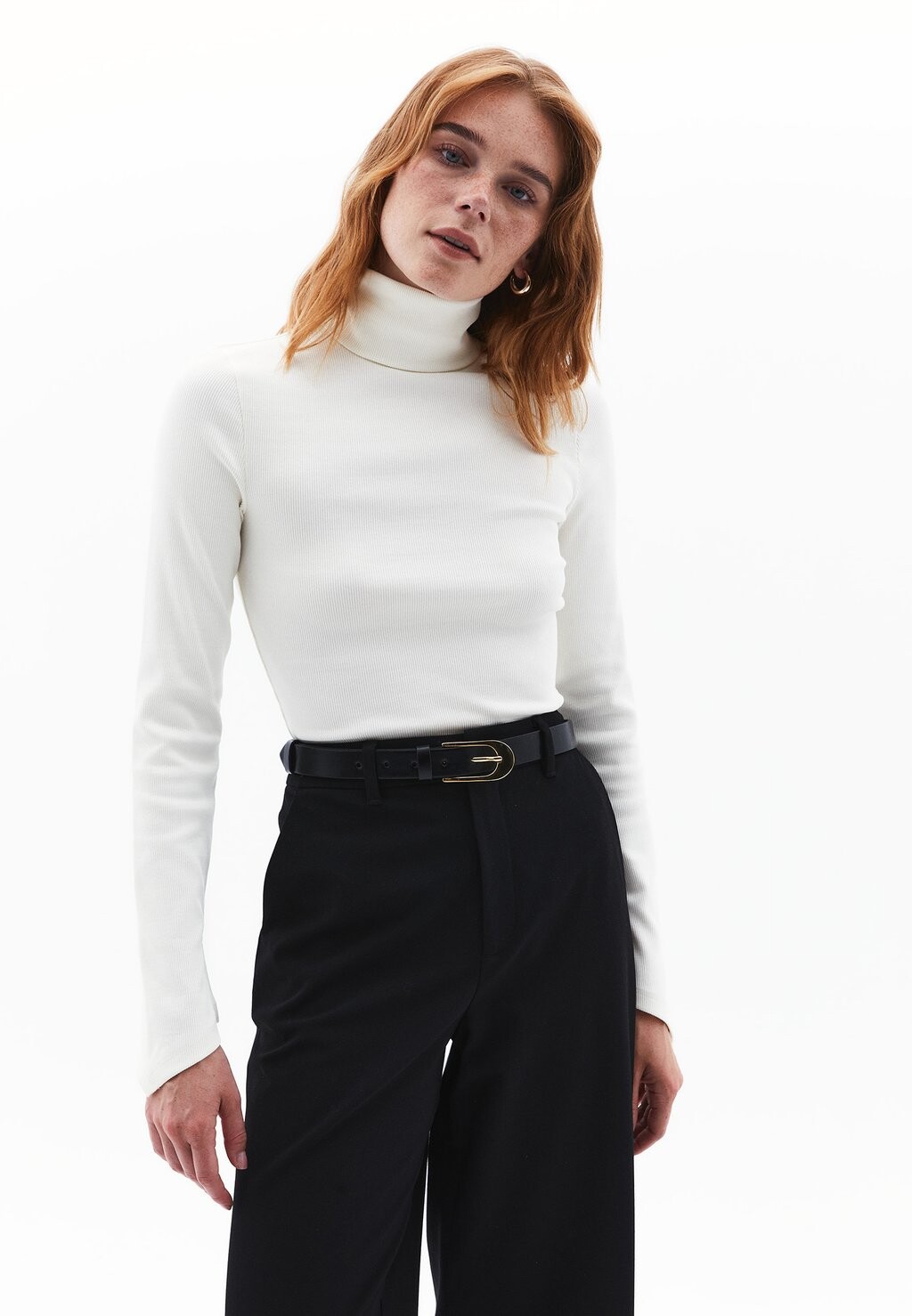 

Топ с длинными рукавами TURTLE NECK WITH LONG SLEEVES OXXO, кремовый
