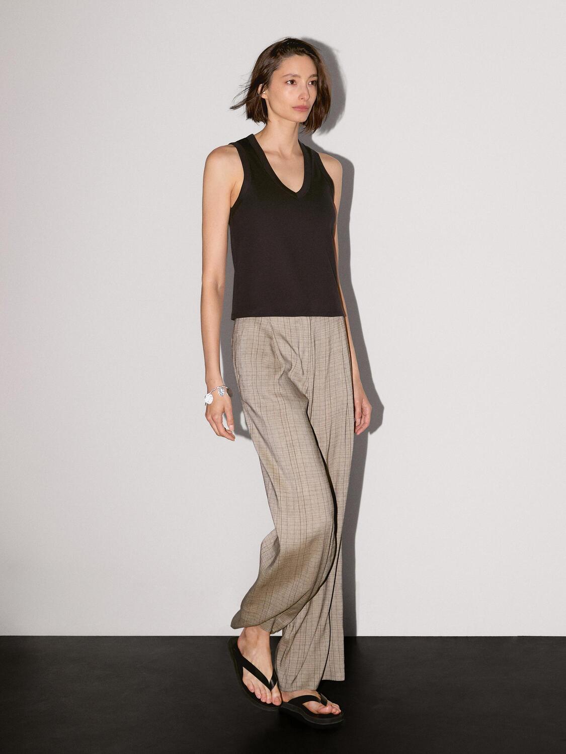 

Футболка из мерсеризованного хлопка с V-образным вырезом Massimo Dutti, коричневый