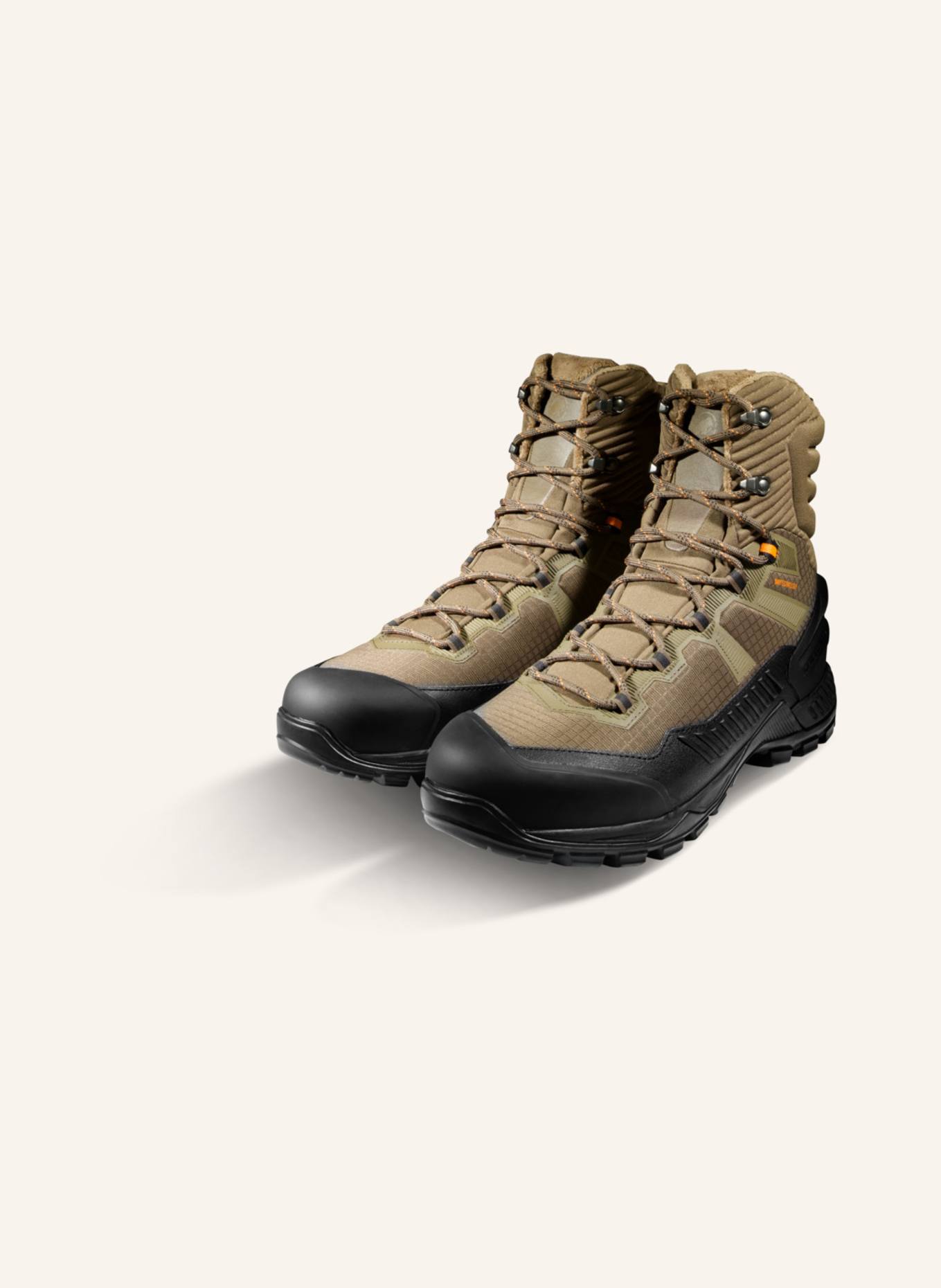 

Трекинговые и походные ботинки Blackfin III WP High Mammut, мультиколор