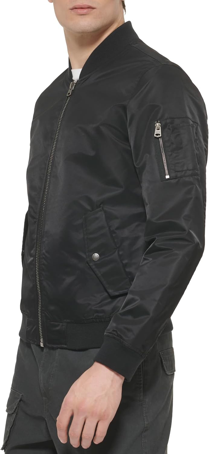 Легкая мужская куртка-бомбер Levi's MA-1 Flight на молнии, Black Ma-1 Unfilled — фото 4
