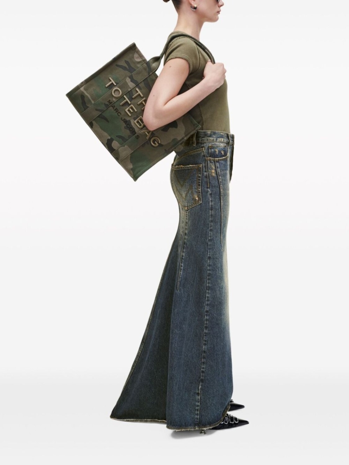 Marc Jacobs сумка The Large Camo Jacquard Tote, зеленый — фото 2