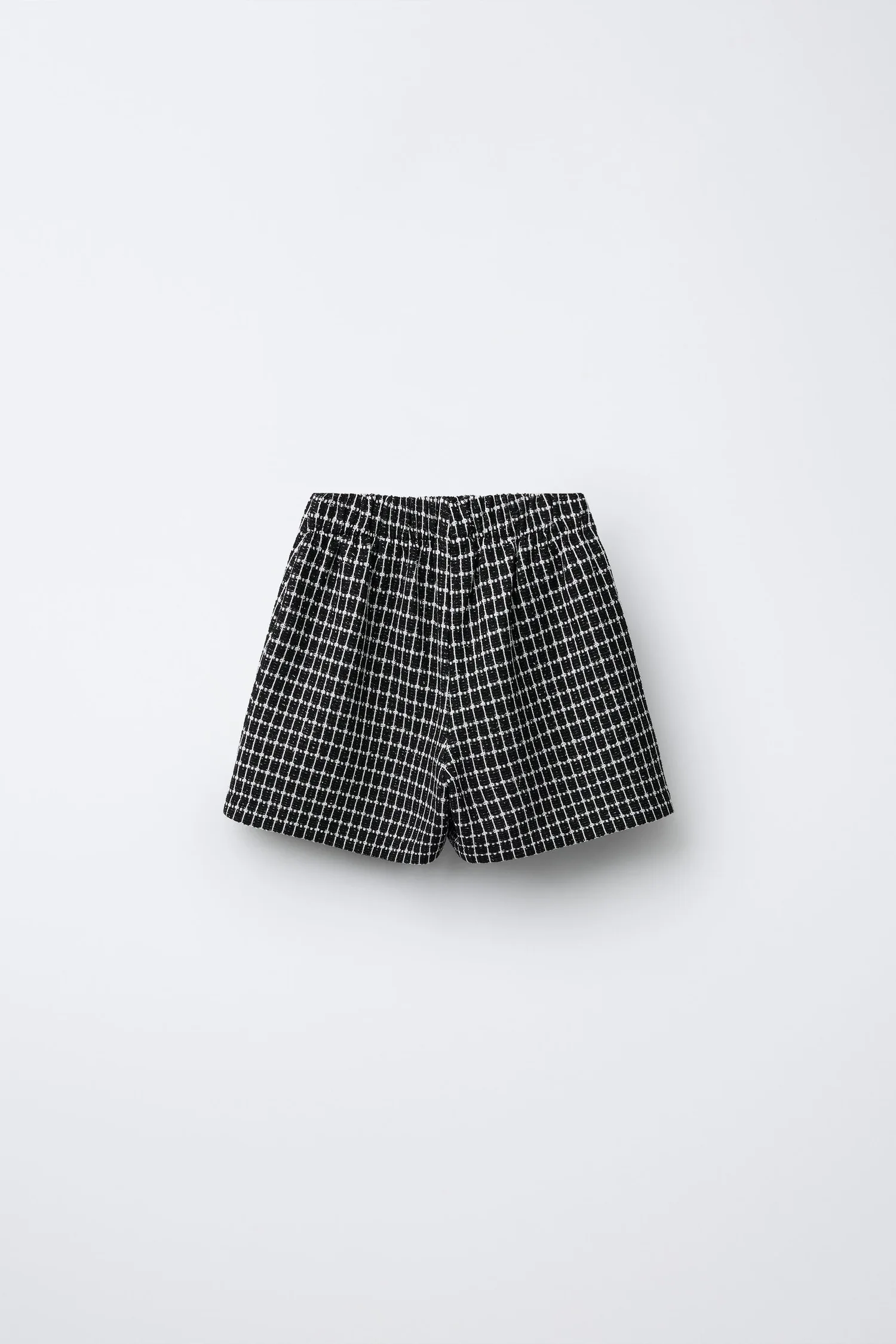 Клетчатые текстурированные шорты-бермуды Zara, черно-белый — фото 2