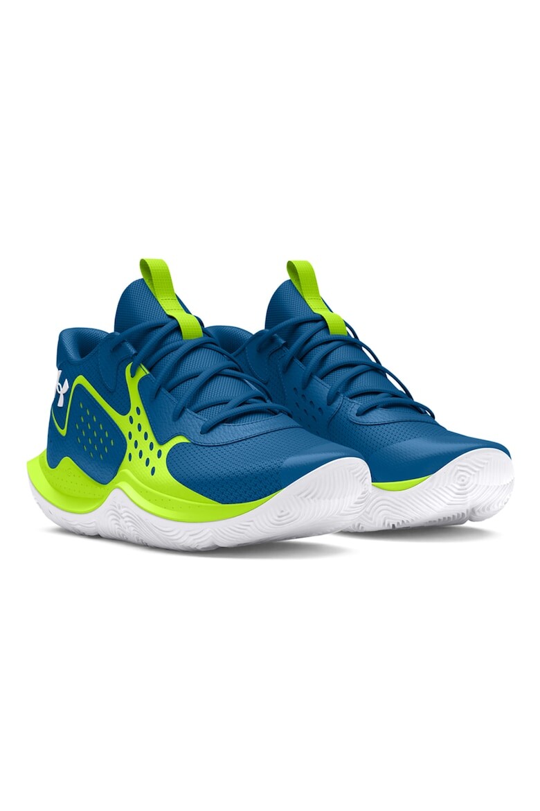 Under armour jet 23