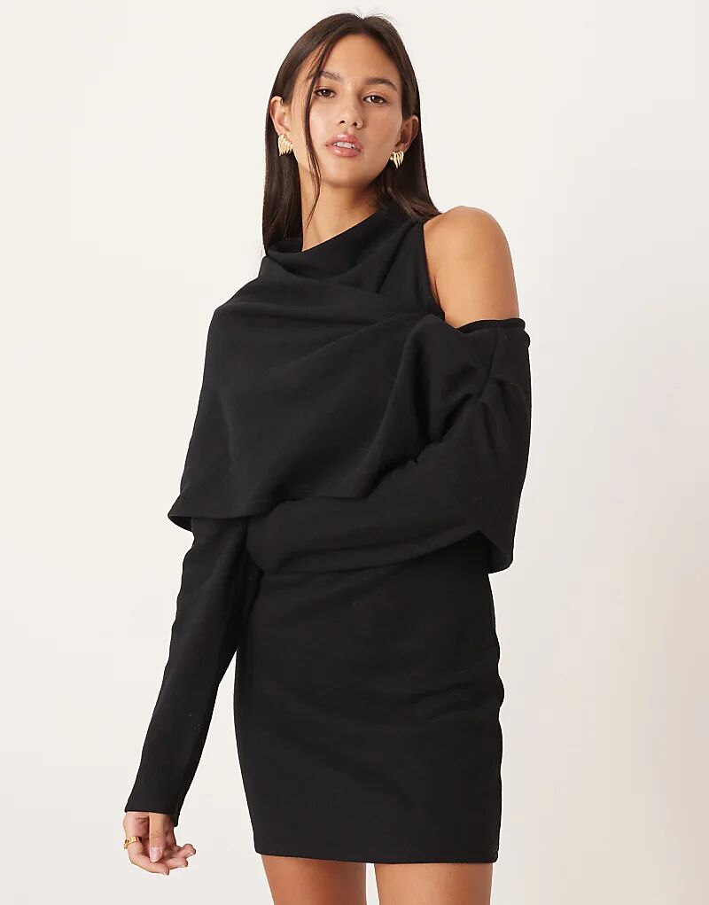 

Супермягкое мини-платье ASOS DESIGN с вырезом-лодочкой и драпировкой, черное