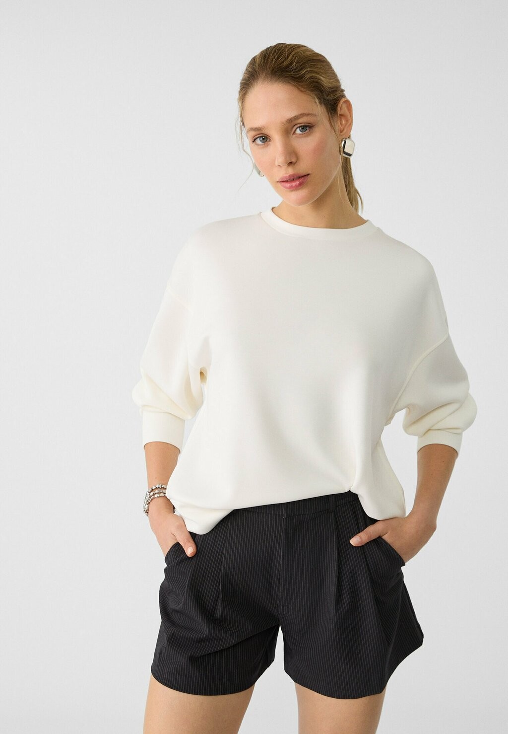 

Толстовка Stradivarius, цвет Mottled Beige