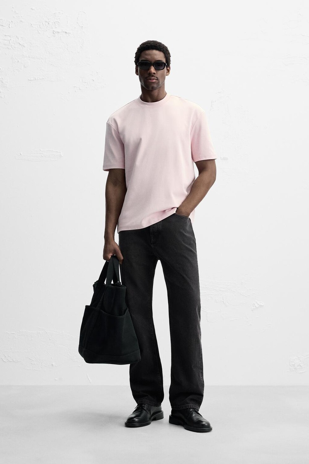 

Базовая футболка стандартного кроя ZARA, бледно-розовый