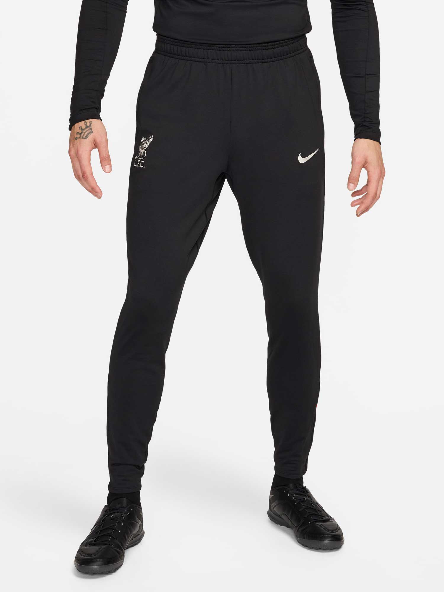 

Спортивные брюки Nike LFC M NK DF STRK PANT KPZ, черный