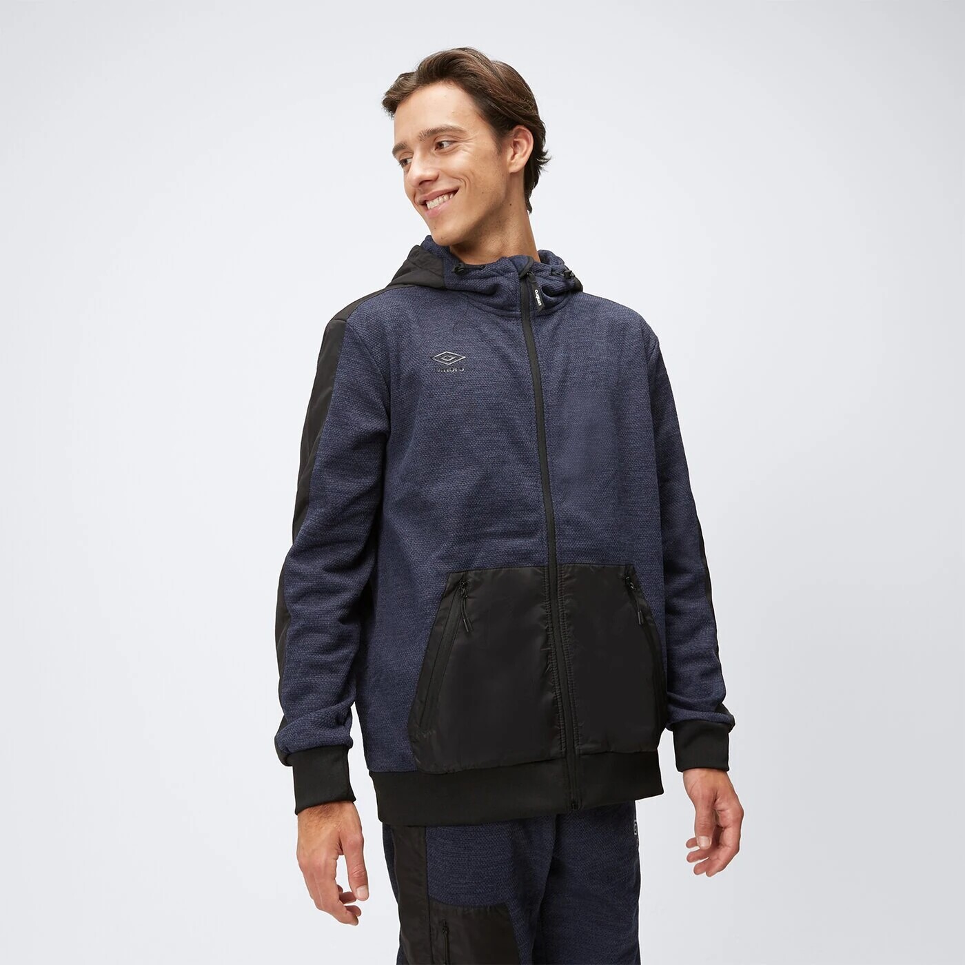 

Свитшот Umbro Macedon с капюшоном, синий