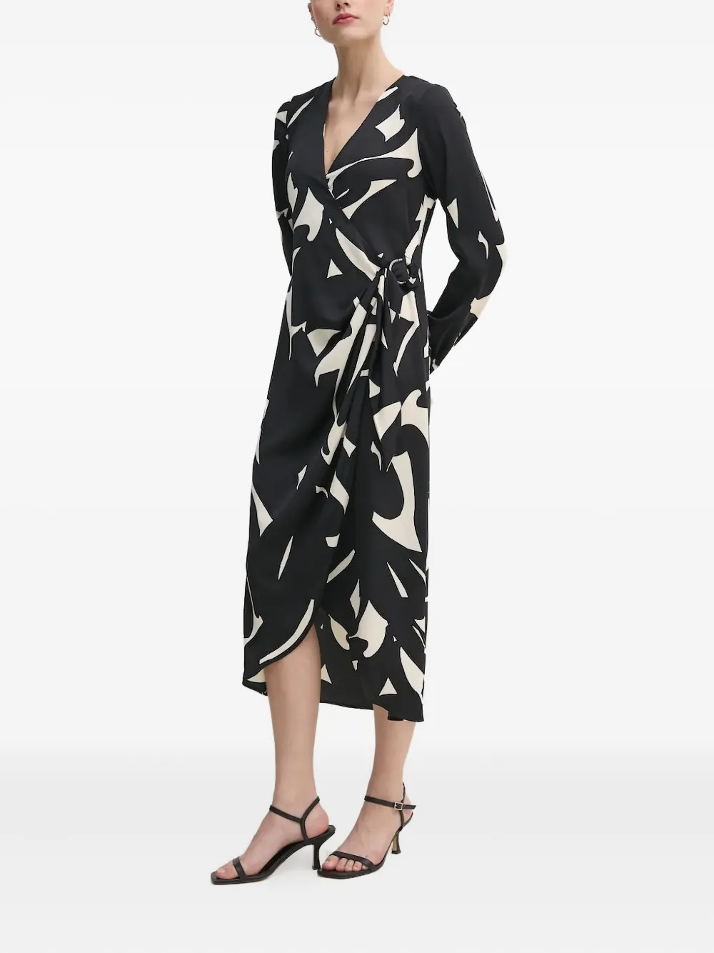 

Платье с запахом и абстрактным принтом DKNY, черный