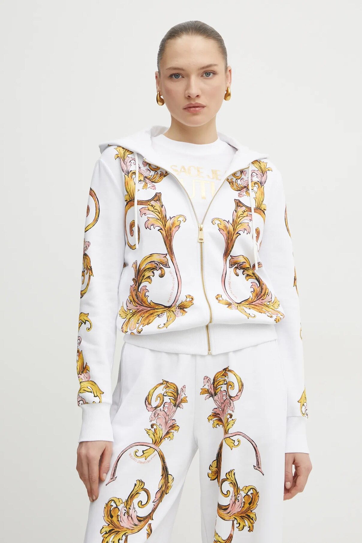 

Хлопковая толстовка Versace Jeans Couture, белый