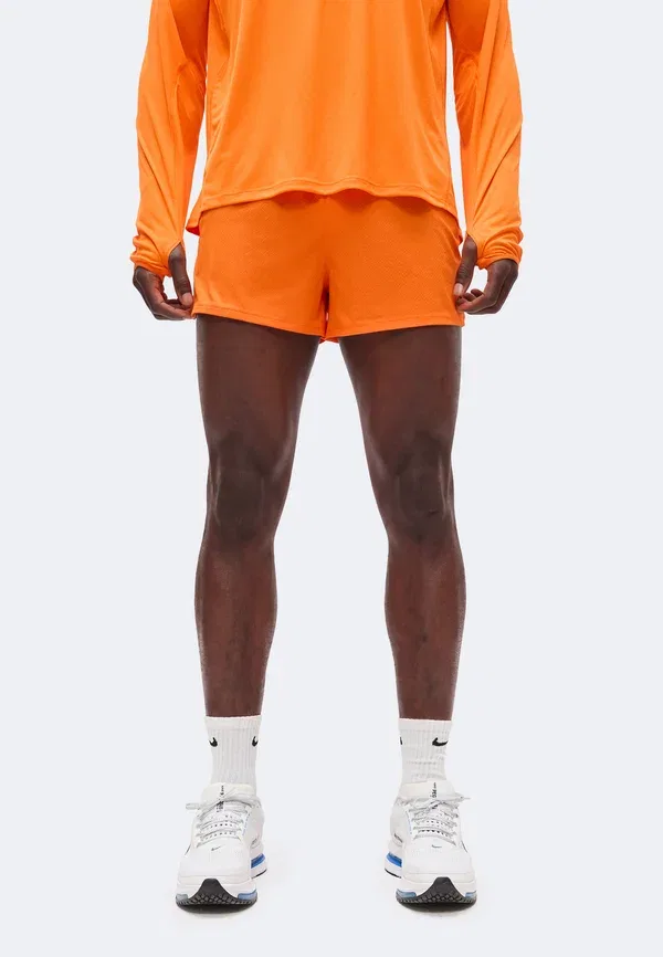 Шорты спортивные короткие Nike Acg, оранжевый защитный/белый вершинный
