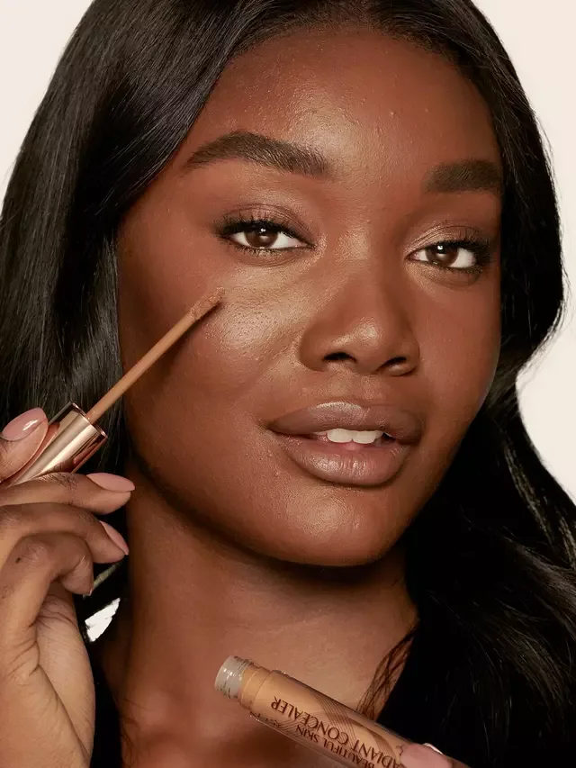 Консилер для сияющей кожи Beautiful Skin Charlotte Tilbury, 15 Deep — фото 2