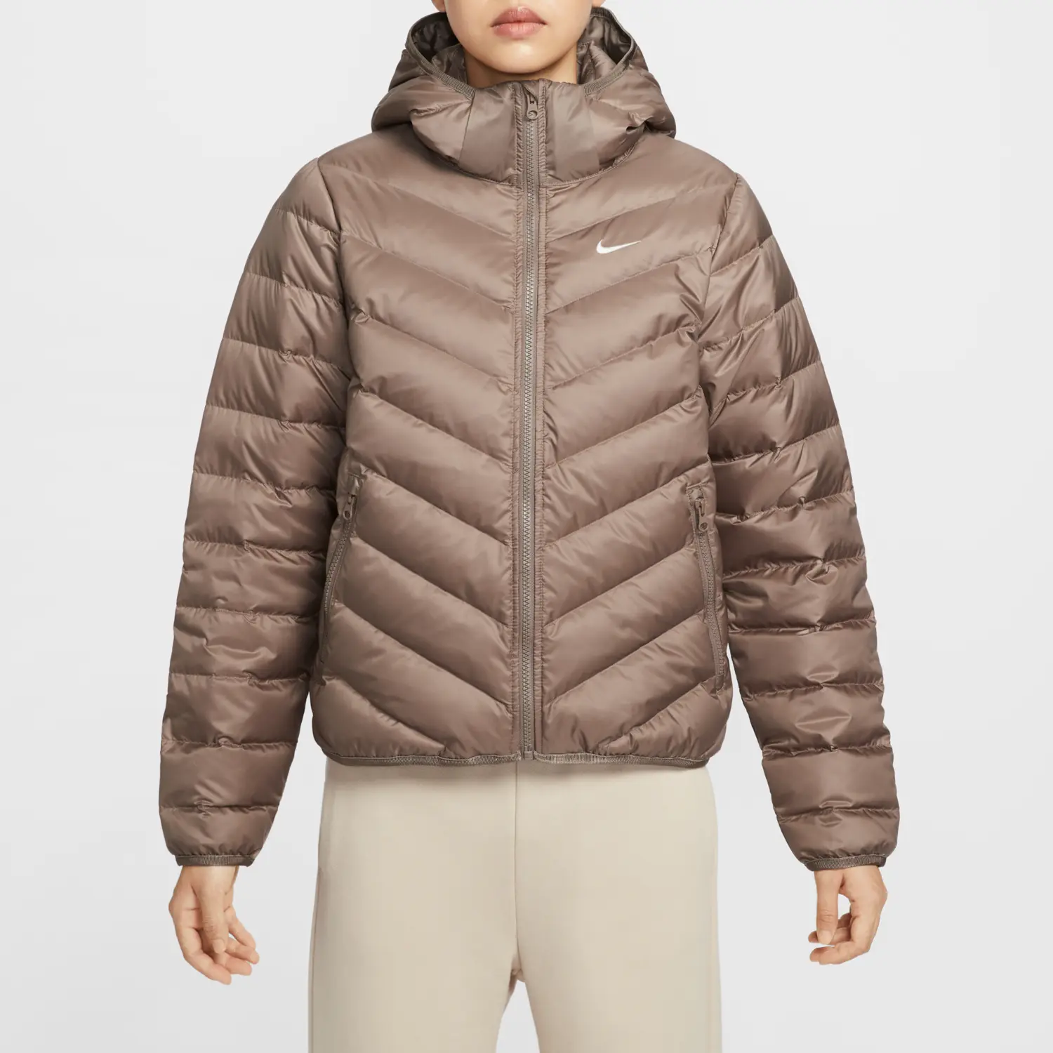 Кроссовки (WMNS) Nike Sportswear Windpuffer Therma-Fit Hooded Puffer 'Mink Brown' — фото 3
