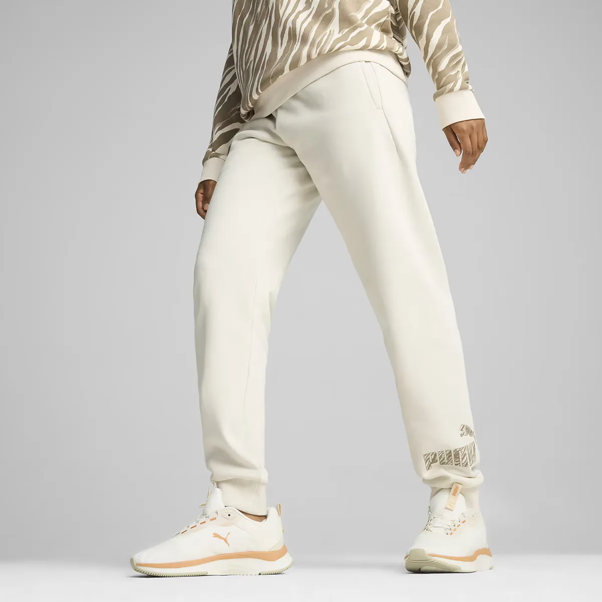 

Женские брюки Ess+ Animal Pants FL Puma, белый