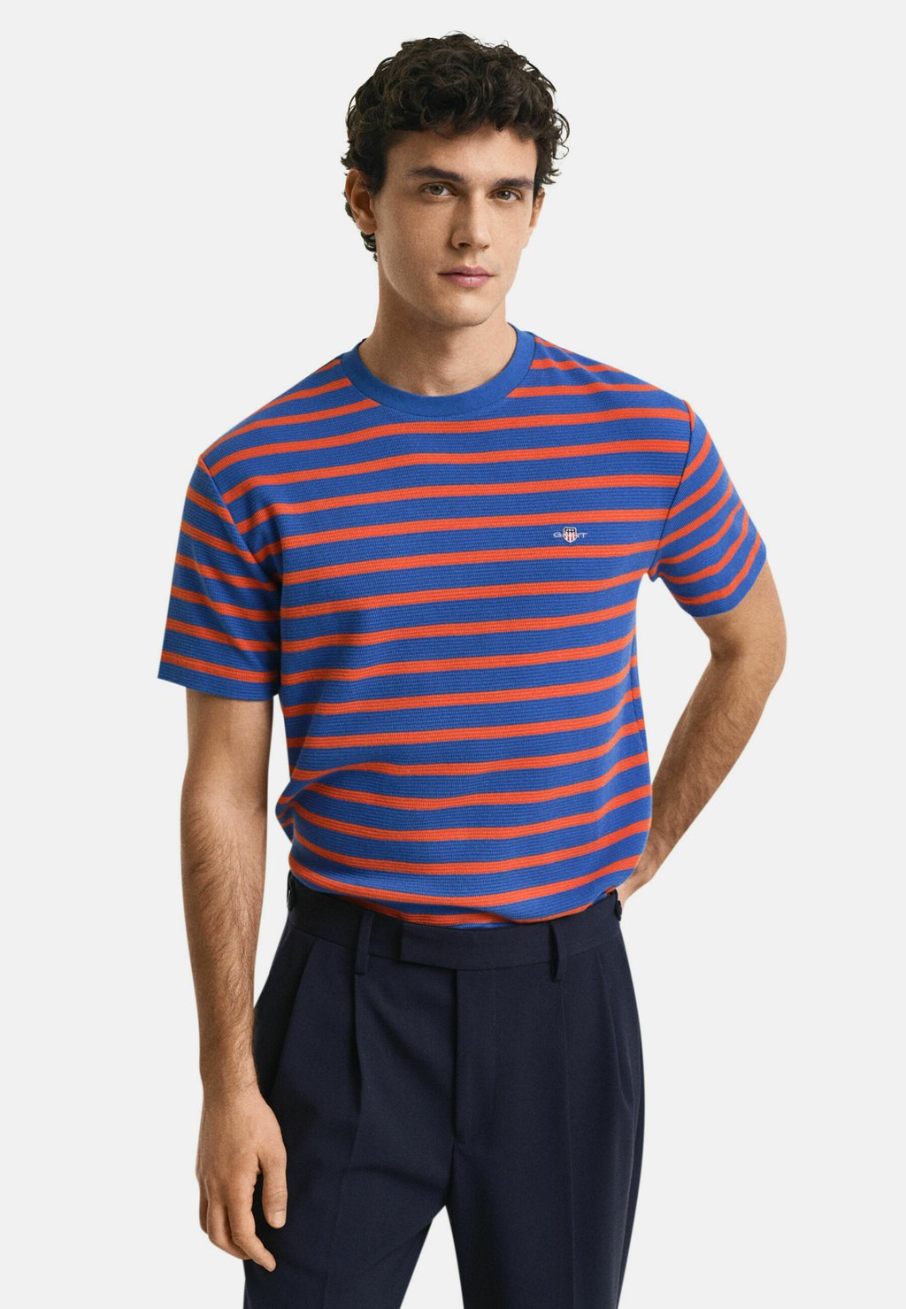 

Футболка с принтом WAFFLE STRIPED GANT, синий