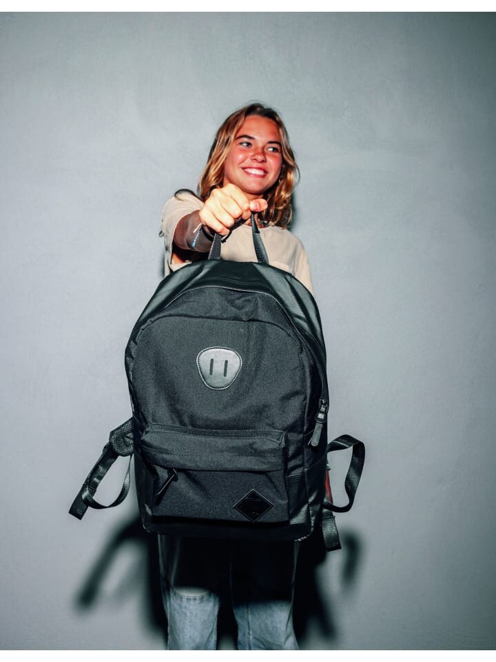 

Рюкзак Nitro Rucksack URBAN CLASSIC, цвет TOUGH BLACK