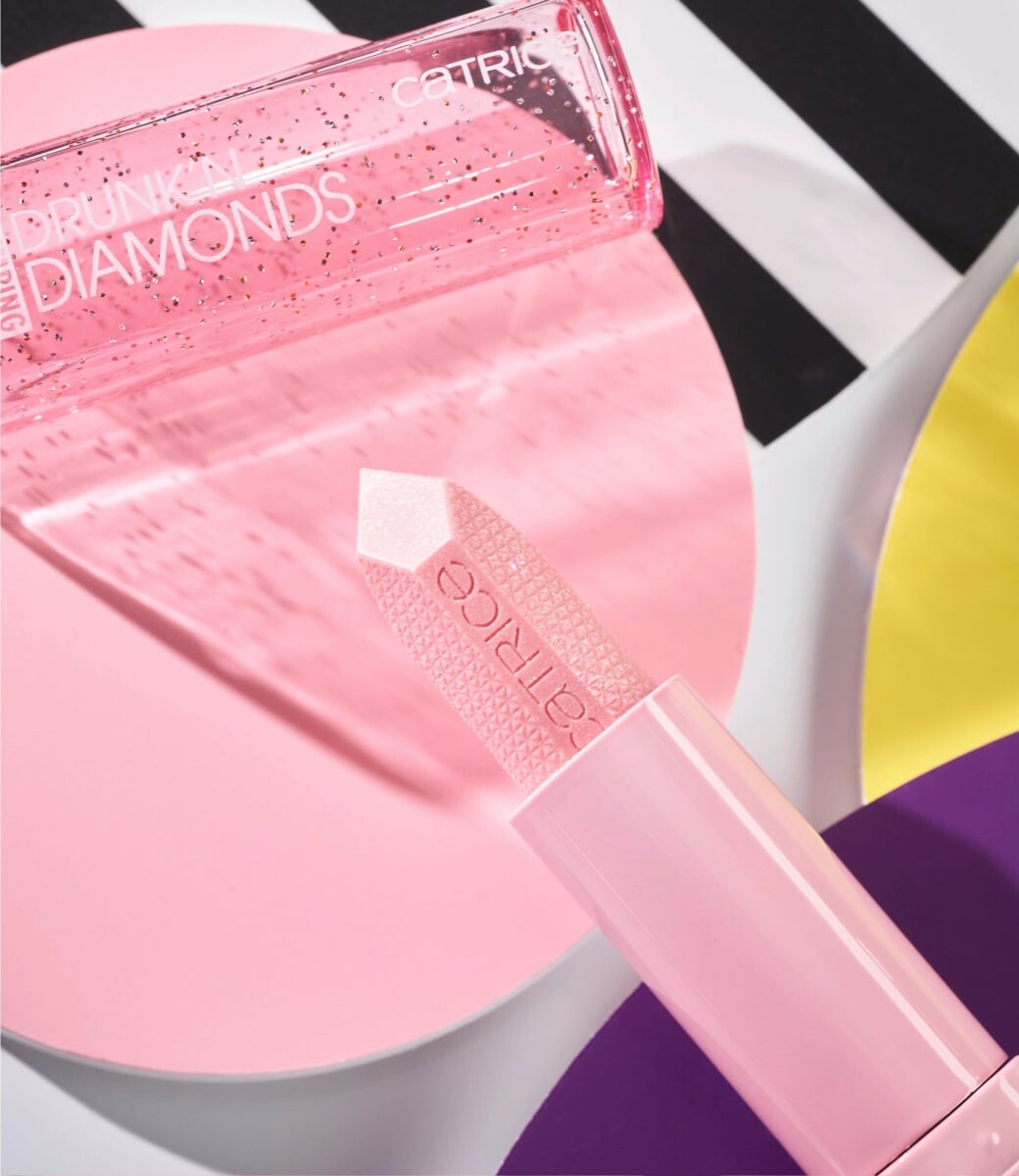 Catrice drunk n diamonds plumping lip balm. Тинт голден роуз glow kiss. Catrice, бальзам-плампер для губ drunk'n diamonds plumping lip balm. Catrice drunk n diamonds plumping lip balm. Catrice, бальзам-плампер для губ drunk'n diamonds plumping lip balm.