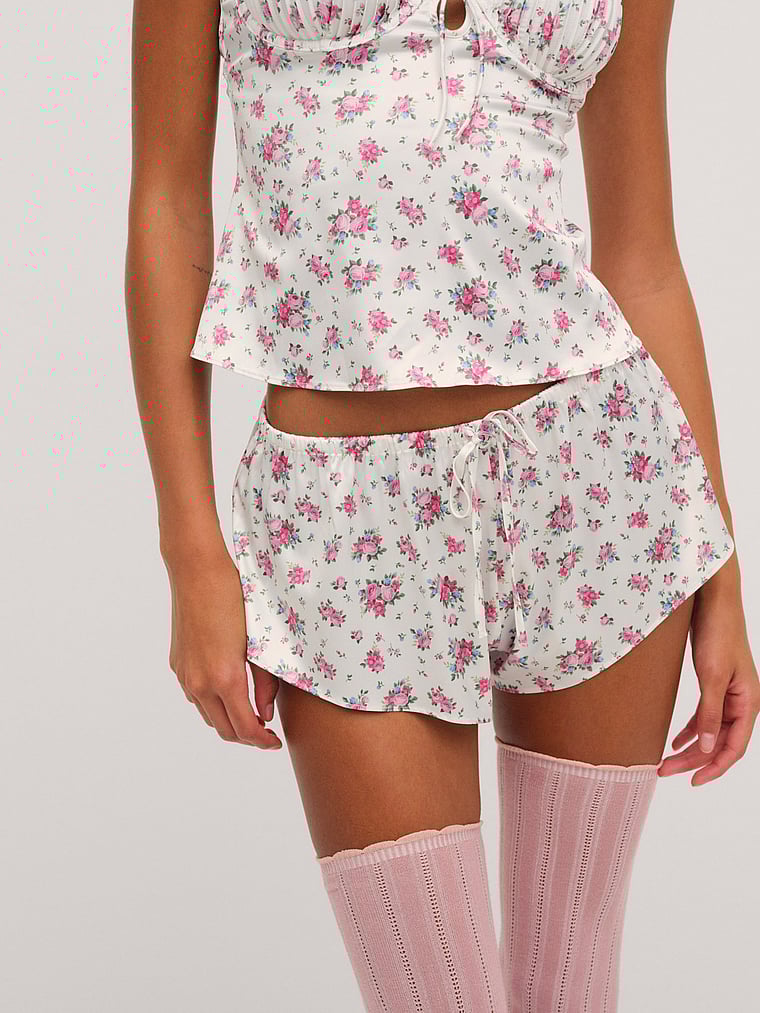 

Это шорты Amore For Love & Lemons, белый
